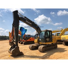 PARABRISA SUPERIOR CENTRAL ESCAVADEIRA HIDR�ULICA JOHN DEERE 130G / 160G / 200G - 4651653