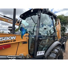 PARABRISA CENTRAL - CASE - 580N