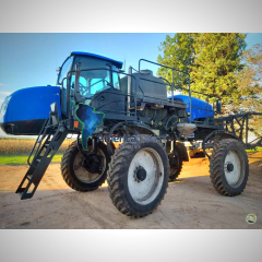 PORTA ESQUERDA PULVERIZADOR NEW HOLLAND / CASE SP2500 / Patriot 250 / Patriot 350