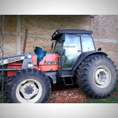 LATERAL TRASEIRA ESQUERDA TRATOR VALTRA BM120 / BM100 / BH180  - 81474800